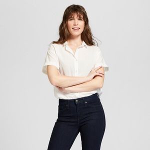 White short sleeve button up shirt